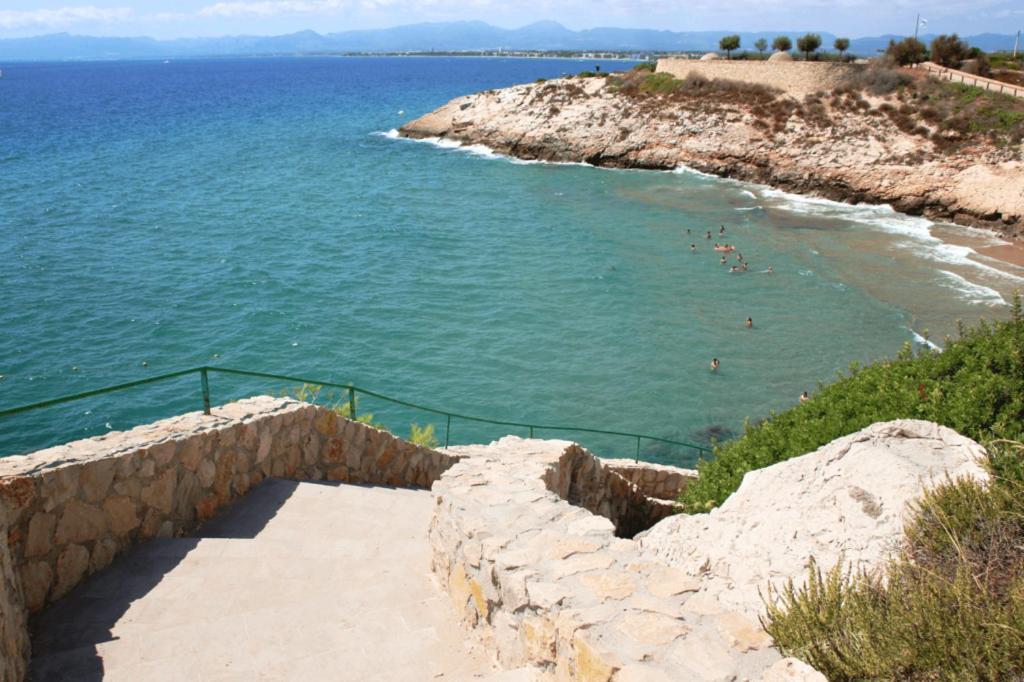 Cala Dorada Apartment Salou Ngoại thất bức ảnh